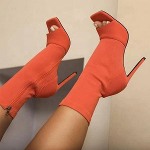 Talons Swip Nona