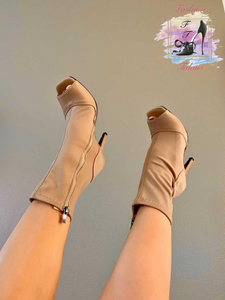 Talons Swip Nona