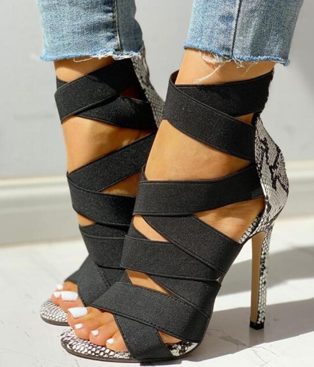 Sandales à talons Serp